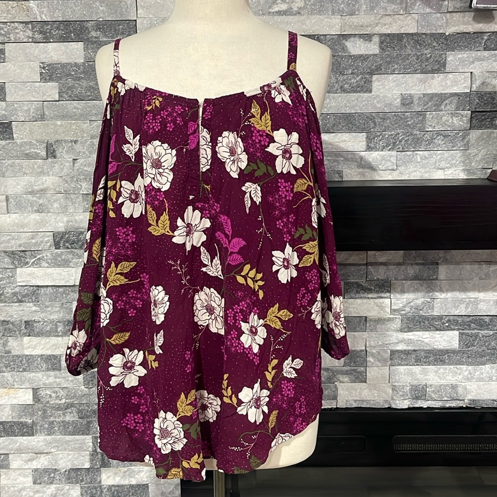 Torrid Cold Shoulder Blouse Sz 2 Floral Spring Flowy